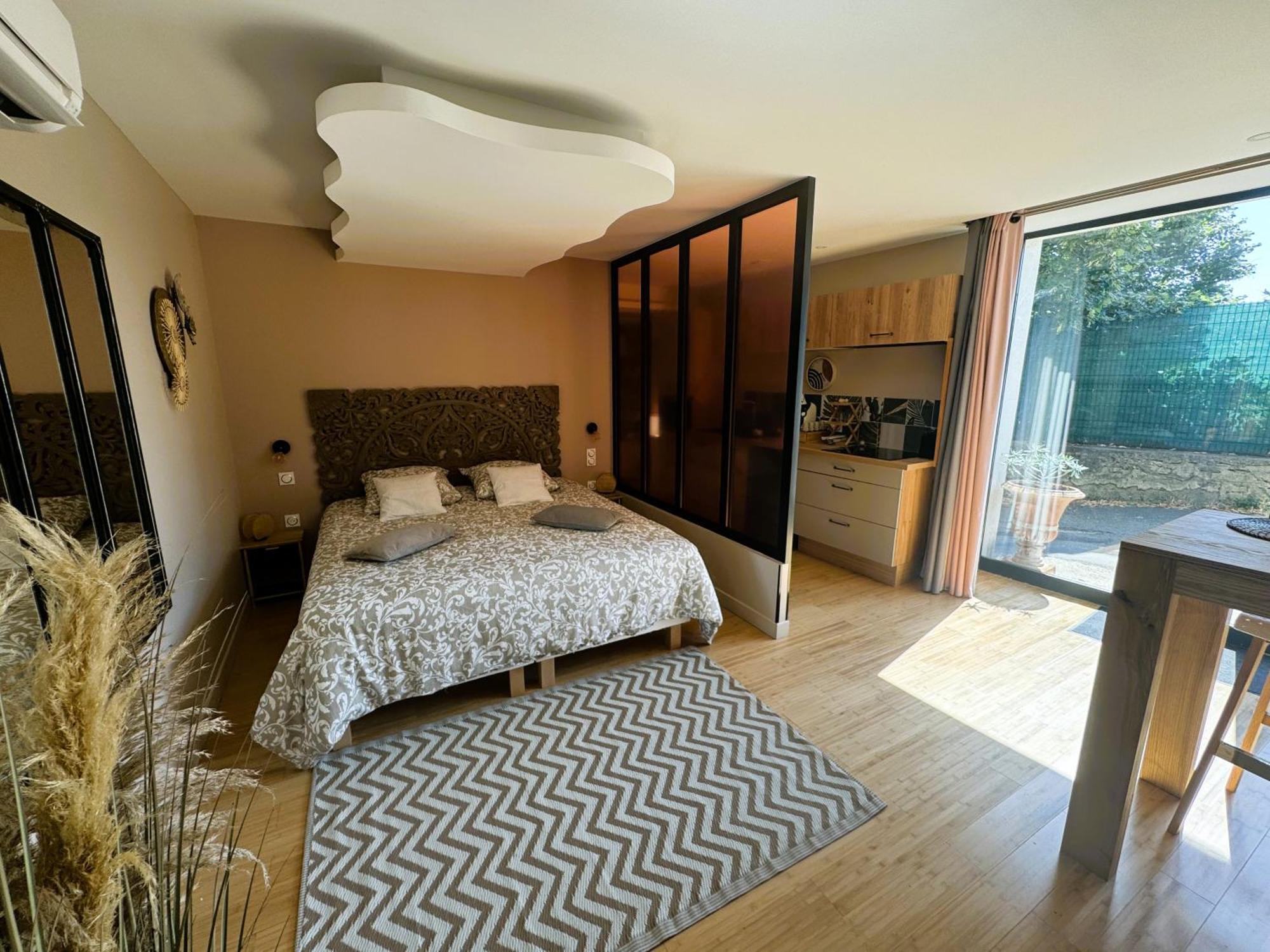 Le Dix - Classic Room - Vallabrix Proche Uzes エクステリア 写真